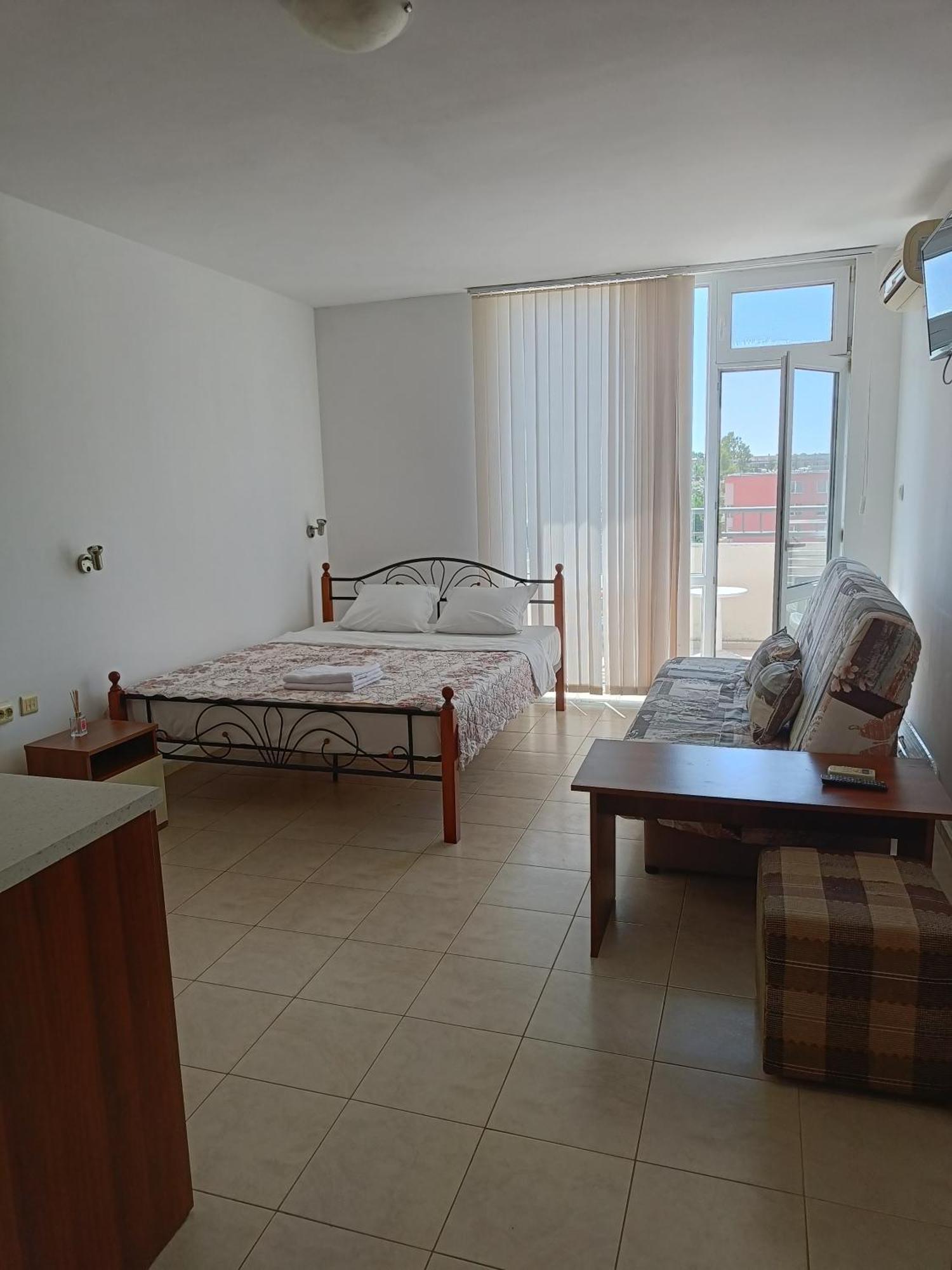Rose Residence Pantai Sunny Luaran gambar